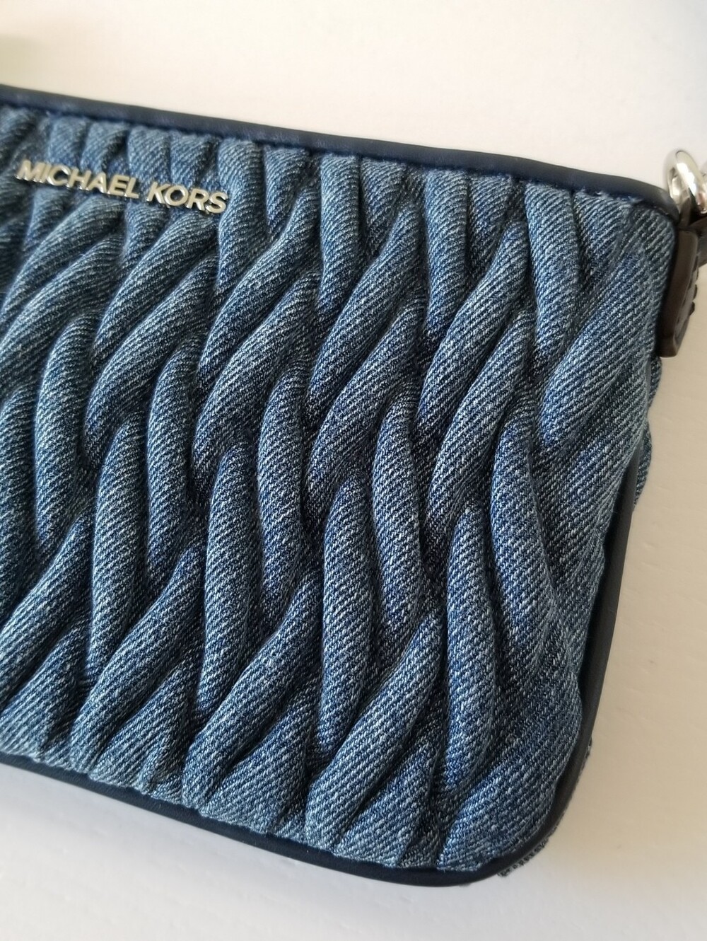 Michael Kors Jet Set Matelasse Denim Wristlet Hand Bag NWT - Picture 11 of 11